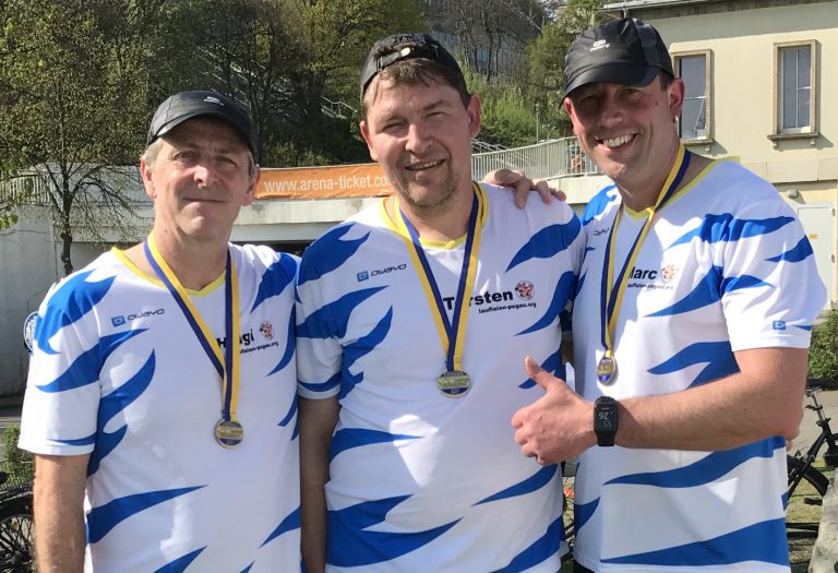 Wir beim Halbmarathon in Leipzig am 9. April 2017